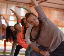 10 Tage Yoga Retreat mit Ayurveda-Therapien am Ufer des Ganges in Rishikesh, Indien - Photo 2