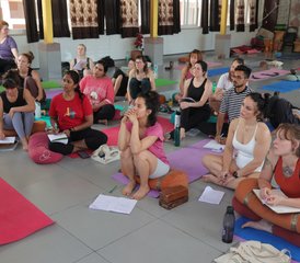 28-Daagse 200-uurige Ashtanga, Hatha, Vinyasa Flow Yoga Docentenopleiding in Uttarakhand, India - Photo 4