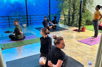 Outdoor Yoga Ervaring Geen Accommodatie in Kathmandu, Nepal