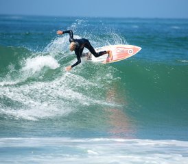 8 Tage Surf- und Yoga-Urlaub in Colares, Portugal - Photo 4