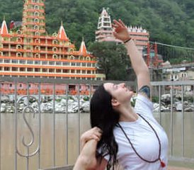 26 días de curso de profesorado tradicional de yoga de 200 horas en Rishikesh, India - Photo 4