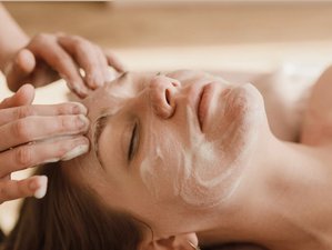 8 Day Holistic Anti-Aging Retreat with Anti Aging IV Drip, Medi Facial, Spa in Ubud, Indonesia