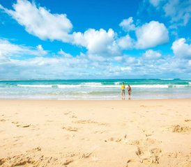 6 Day All-Level Surf Holiday in Tofo, Mozambique - Photo 3
