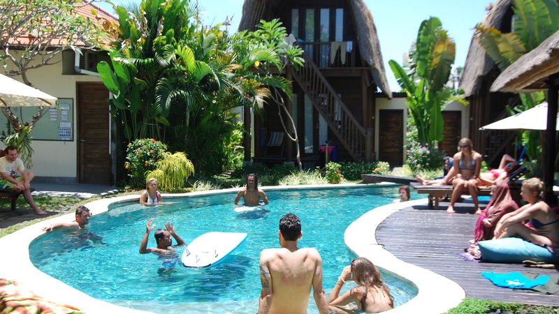 7 Day Guided Surf Camp in Canggu, Bali