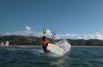 3 días de campamento de kitesurf para principiantes en Playa Buen Hombre, Monte Cristi, República Dominicana