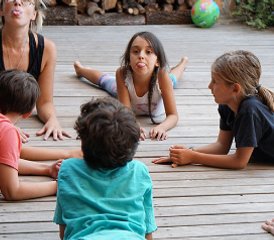 6 días de retiro familiar con yoga, mindfulness, arte y naturaleza en Vió, provincia de Huesca, España - Photo 2