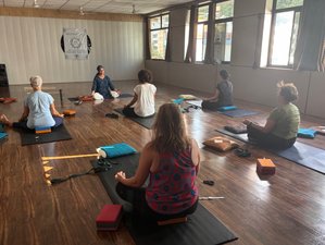 5 Tage 35-Stunden Umfassende Yin Yoga Lehrerausbildung in Rishikesh, Indien