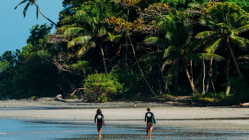 11 Day Surf Lessons Package in Playa Venao, Los Santos, Panama