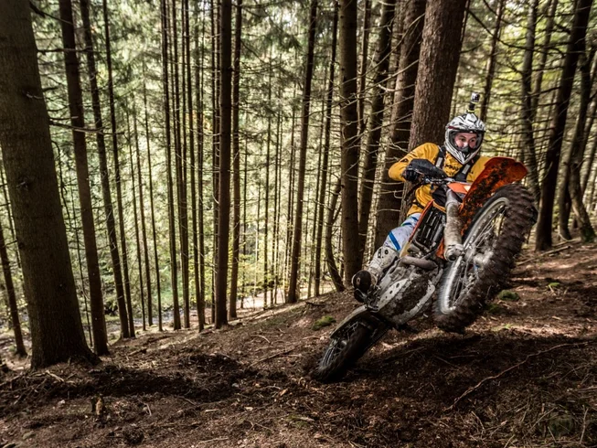 7 Day Dracula Trail Guided Enduro Motorcycle Tour in Romania photo 2