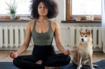 200-Stunden Günstige Traditionelle Online Kundalini Yogalehrer Ausbildung aus Rishikesh