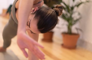 7 Day 50-Hour Vinyasa Sequencing Teacher Training in Barcelona, Spain