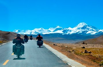16 Dagen Begeleide Gespecialiseerde Himalaya-Motortour van Nepal naar Tibet