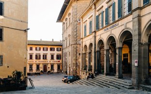 Cortona Retreats und Reisen