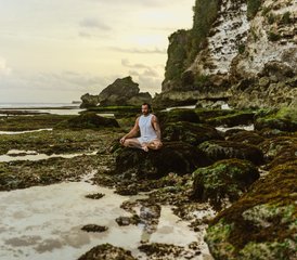 12 jours-100h en formation de professeur de yoga 'Inner Current' à Uluwatu, Indonésie - Photo 2