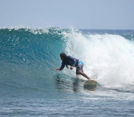 15-daags “Surf by Day, Sunset by Soul” surfkamp in Thaa Veymandoo, Malediven - Photo 2