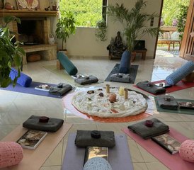 16 jours-200h en formation de professeur de yoga vinyasa, hatha et restaurateur au nord de l'Achaïe, Grèce - Photo 5
