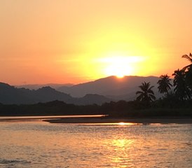 7 Day Private Soul Alignment Retreat with Energy Healing Hypnotherapy in Platanitos, Nayarit, Mexico - Photo 4
