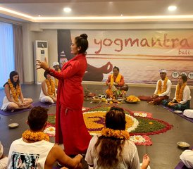 23 jours 200h YTTC à Bali, Ashtanga, Vinyasa, Hatha, Yin et Ayurveda avec chambre privée vue sur la mer - Photo 3