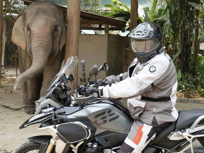 7 Day Pai Jungle Enduro and Mae Hong Son Loop 1864 Curves Guided Motorcycle Tour in Thailand photo 7