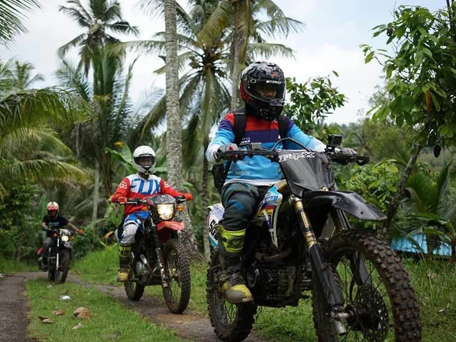 7-Hour Non-Residential Guided Tabanan Jungle and Beach Motorcycle Day in Bali, Indonesia photo 5