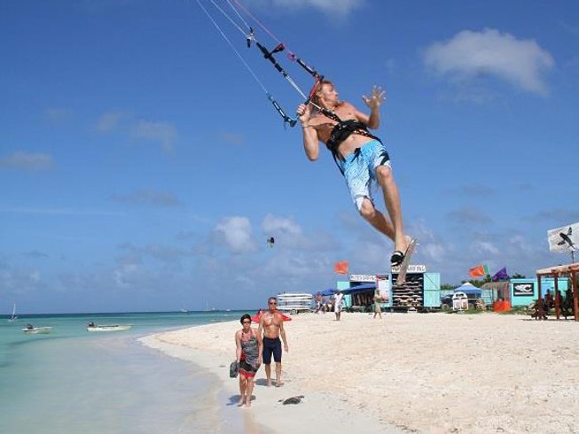 kite surfing aruba