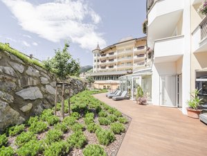 6 Day Dreamlike Days Stay At Traumhotel Alpina with Yoga in Gerlos, Austria
