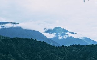 McLeod Ganj Retiros y Viajes