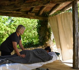 6 días de retiro de yoga de lujo y vida lenta en Gascuña, suroeste de Francia - Photo 3