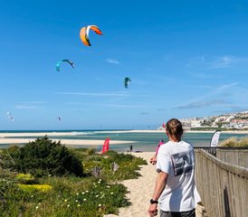 8 Tage Kitesurf-Camp in der Paradieslagune von Óbidos, Portugal - Photo 4