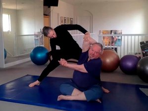 2 Day 16-Hour Thai Yoga Stretching Yoga Teacher Training in Nevada, USA