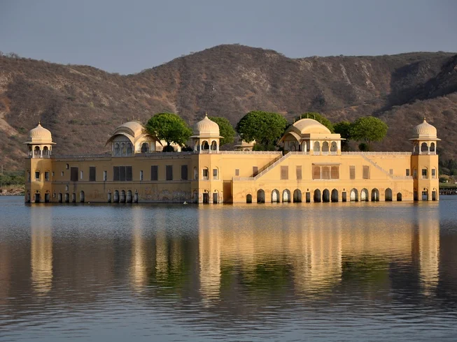 15 Day Royal Land Guided Motorcycle Tour in Rajasthan, India photo 6