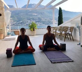 8 días de retiro de yoga Hatha y cultivo de la conciencia en Herceg Novi, Montenegro - Photo 5