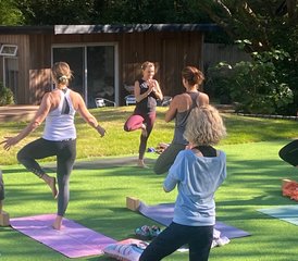 48 días de retiro de fitness en Cerdeña, Italia con pilates, yoga, HIIT y acondicionamiento corporal - Photo 1