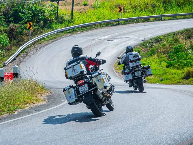 7 Day Pai Jungle Enduro and Mae Hong Son Loop 1864 Curves Guided Motorcycle Tour in Thailand photo 6