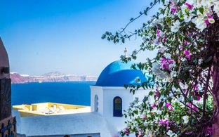 Santorin Retreats und Reisen