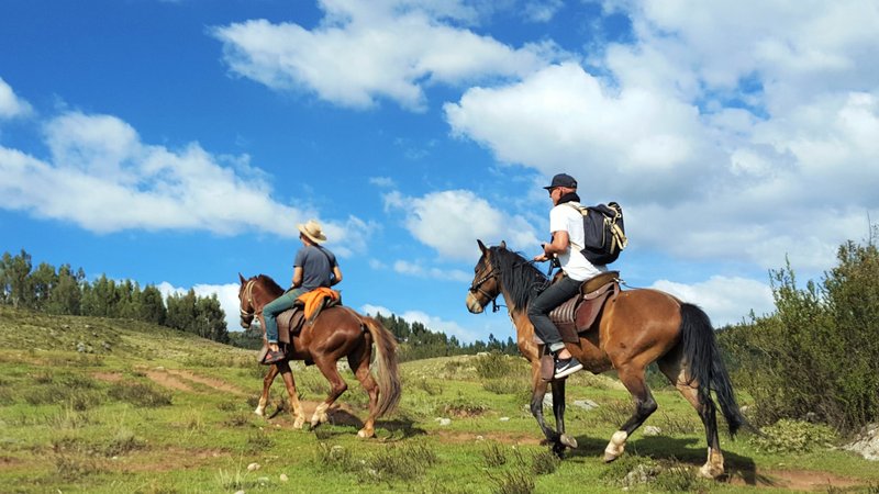 2 Day Horseback Riding Through The Beautiful Peruvian Nature and Ruins of Cusco