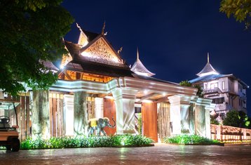 7 jours en stage VIP bien-être premium - muay thaï, fitness, yoga et méditation à Phitsanulok, Thaïlande