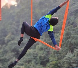 13 jours en formation de professeur d’art et de yoga aérien niveau 3 85 h à Rishikesh, Inde - Photo 2