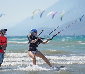 8 Tage Kitesurfen und Yoga Urlaub in Akyaka, Muğla, Türkei - Photo 2