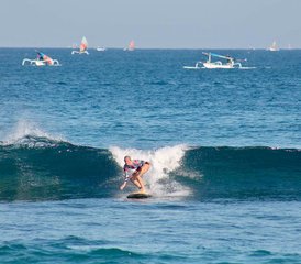 6 días de campamento de surf en Senggigi, Lombok, Indonesia - Photo 3