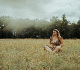 5 Day The Feminine Yin and Fascia Wellness Retreat Retreat in South of France - Photo 3