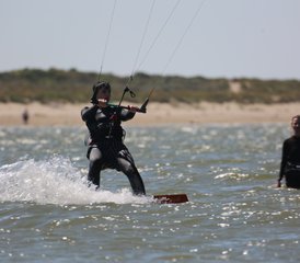 4 días de vacaciones de kitesurf y yoga con sesión de SUP en Oostvoorne, Holanda del Sur - Photo 5