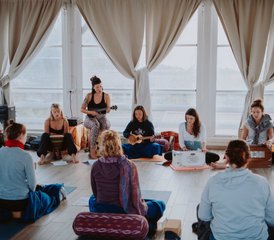 6 jours-30h en stage de formation de professeur de yoga Bhakti Prema « Essence de l’Amour » en Sicile, Italie - Photo 3