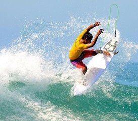 1131 Tage Sanischunterricht und Surf Camp mit Guten Surfbedingungen in Huanchaco, La Libertad, Peru - Photo 1