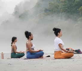 10Formation authentique de professeur de yoga de 100 heures sur 11 jours dans la capitale du yoga, Rishikesh, Inde - Photo 1