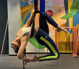 106 jours en formation de professeur de yoga aérien 50h à Rishikesh, Inde - Photo 1