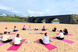 6 días de retiro de yoga por el solsticio de verano en Ennistymon, cerca de los acantilados de Moher, Irlanda