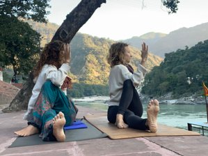 8-Daagse Innerlijke Vrede Retreat voor Vrouwen met Yoga, Meditatie en Energie Heling in het Magische Rishikesh 