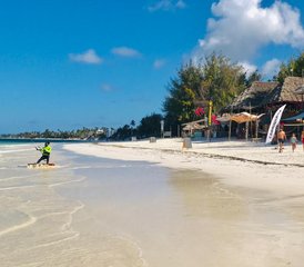 4 días de curso privado de kitesurf para principiantes en Jambiani, Tanzania - Photo 4