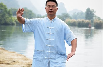 1 Jahr Vollständiger Intensivkurs Taichi Qigong Meditation Pushing Hands in Yangshuo Guilin China
